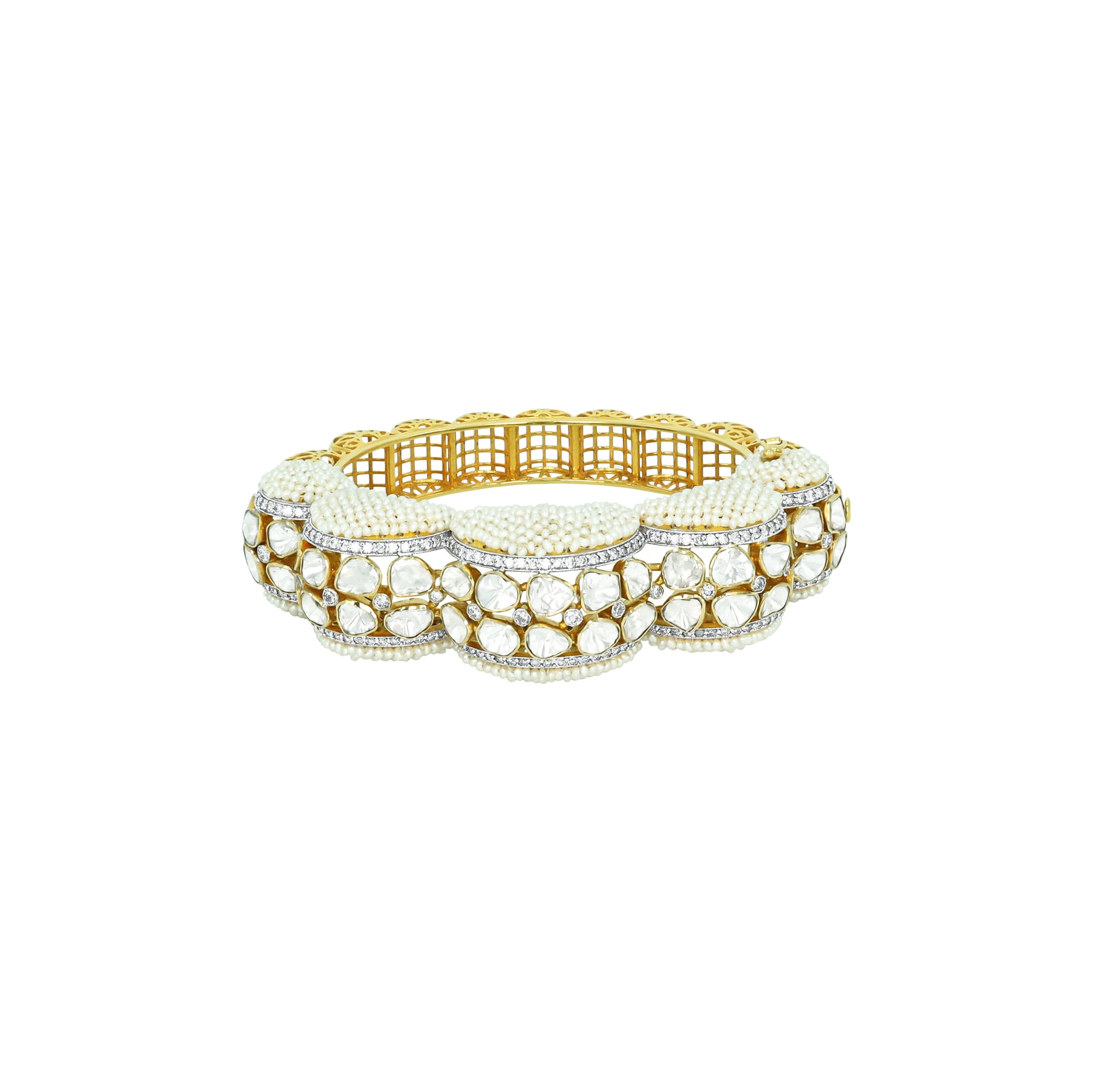 Open-Set Polki Bangle with Full-Cut Diamonds and Pearls